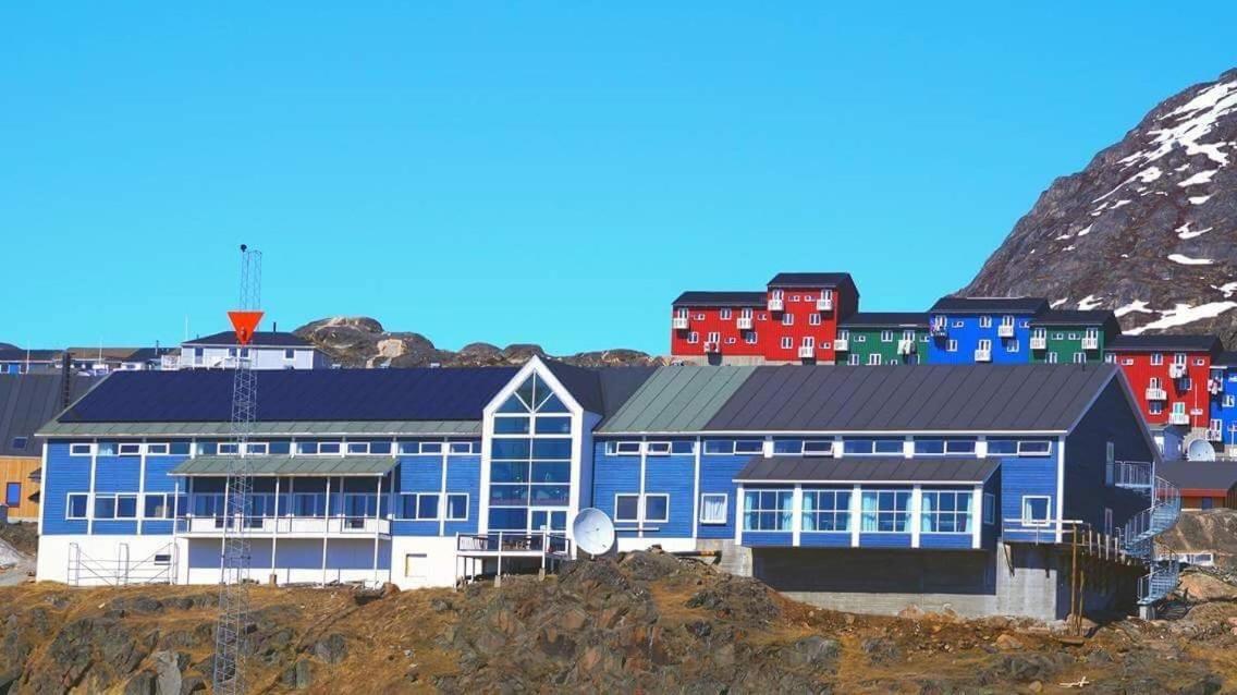Hotel Qaqortoq Esterno foto